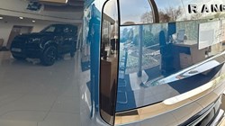 LAND ROVER RANGE ROVER 4.4 P615 V8 SV 4dr Auto 4924788