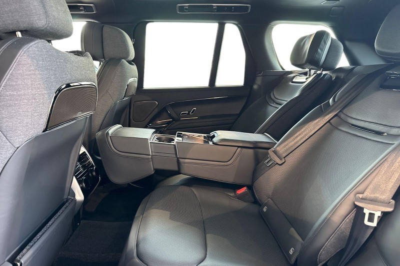  LAND ROVER RANGE ROVER 4.4 P615 V8 SV 4dr Auto 4924773