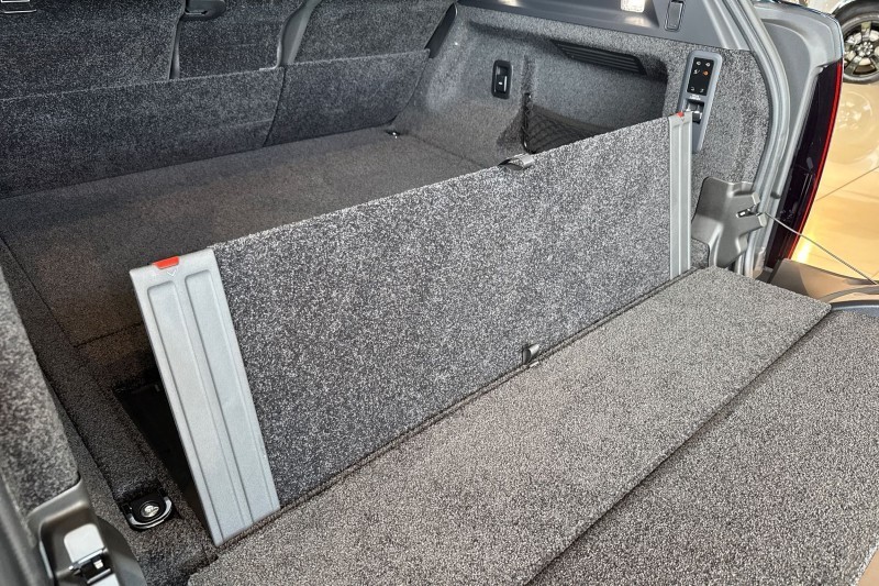  LAND ROVER RANGE ROVER 4.4 P615 V8 SV 4dr Auto 4924812