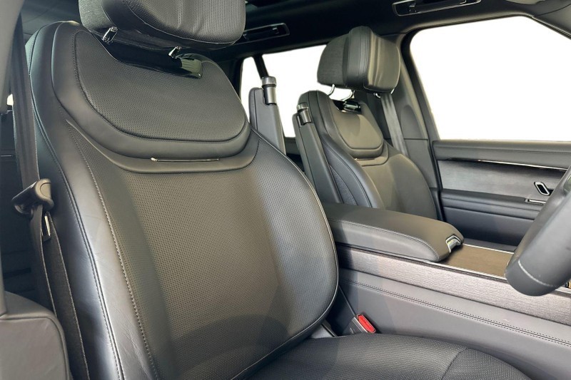  LAND ROVER RANGE ROVER 4.4 P615 V8 SV 4dr Auto 4924796