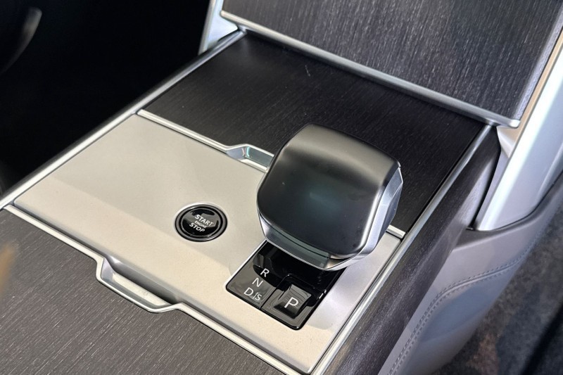  LAND ROVER RANGE ROVER 4.4 P615 V8 SV 4dr Auto 4924782