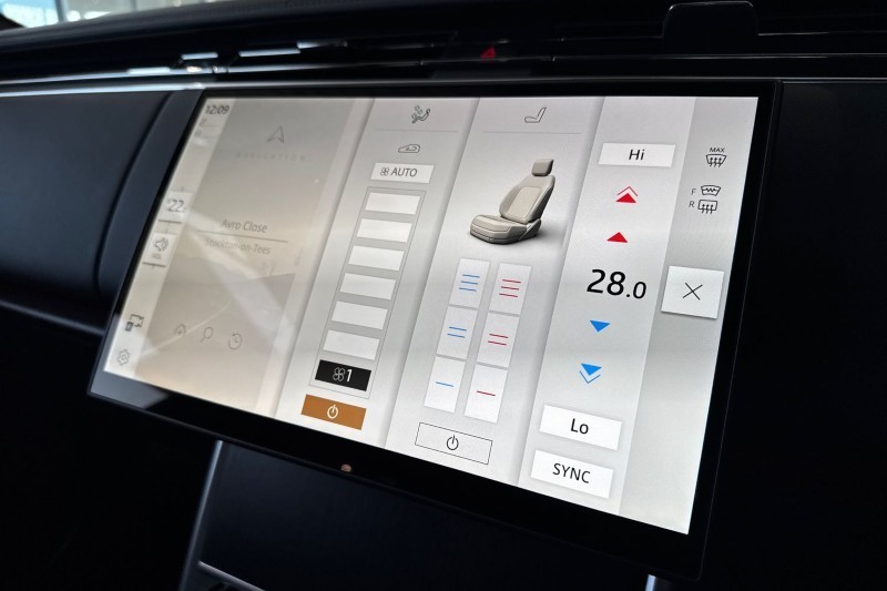  LAND ROVER RANGE ROVER 4.4 P615 V8 SV 4dr Auto 4924800