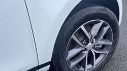 LAND ROVER RANGE ROVER EVOQUE 2.0 D200 Dynamic SE 5dr Auto 5039350