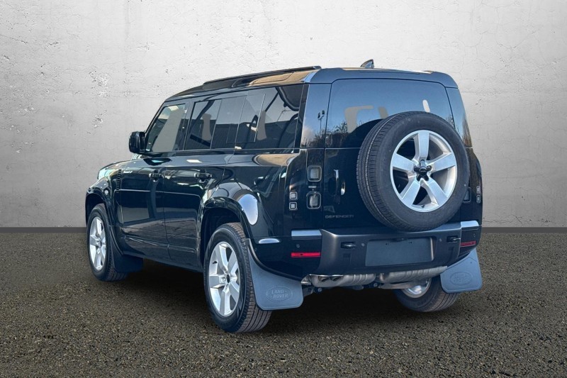  LAND ROVER DEFENDER 3.0 D250 X-Dynamic SE 110 5dr Auto 4916943