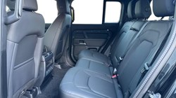 LAND ROVER DEFENDER 3.0 D250 X-Dynamic SE 110 5dr Auto 4916945