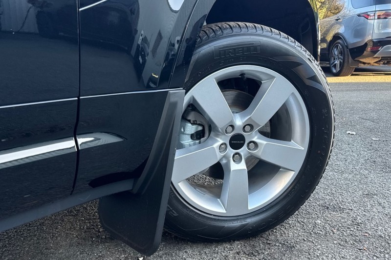  LAND ROVER DEFENDER 3.0 D250 X-Dynamic SE 110 5dr Auto 4916990