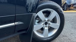 LAND ROVER DEFENDER 3.0 D250 X-Dynamic SE 110 5dr Auto 4916990