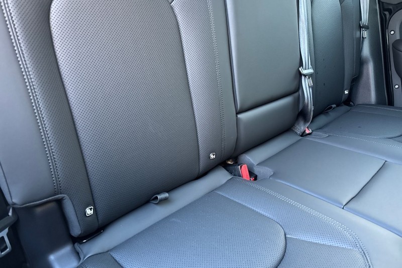  LAND ROVER DEFENDER 3.0 D250 X-Dynamic SE 110 5dr Auto 4916978