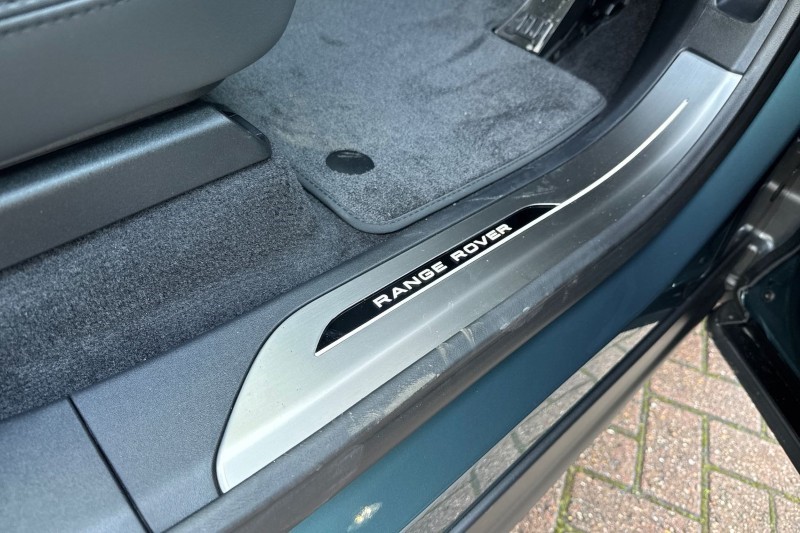  LAND ROVER RANGE ROVER SPORT 3.0 D300 Dynamic SE 5dr Auto 5044810