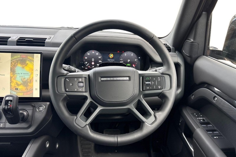  LAND ROVER DEFENDER 3.0 D350 X-Dynamic HSE 110 5dr Auto 5284276