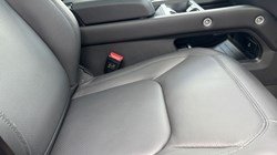 LAND ROVER DEFENDER 3.0 D350 X-Dynamic HSE 110 5dr Auto 5284286