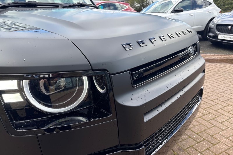  LAND ROVER DEFENDER 3.0 D350 X-Dynamic HSE 110 5dr Auto 5284307