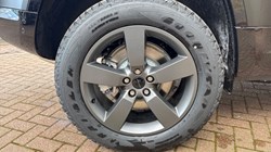 LAND ROVER DEFENDER 3.0 D350 X-Dynamic HSE 110 5dr Auto 5284269