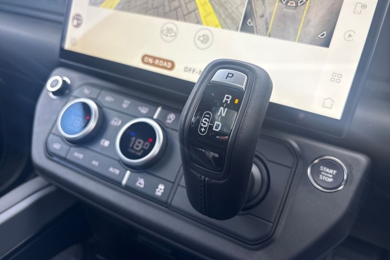  LAND ROVER DEFENDER 3.0 D350 X-Dynamic HSE 110 5dr Auto 5284274