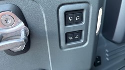 LAND ROVER DEFENDER 4.4 P635 Octa 110 5dr Auto 5116220