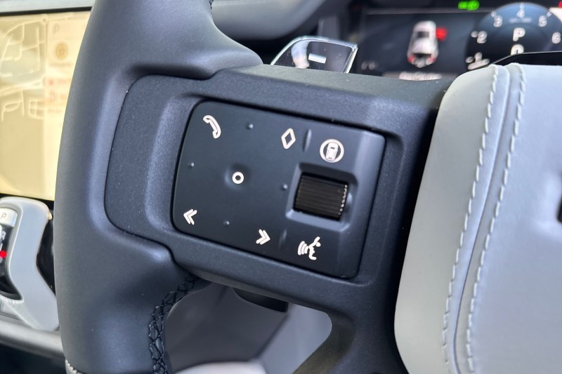  LAND ROVER DEFENDER 4.4 P635 Octa 110 5dr Auto 5116205