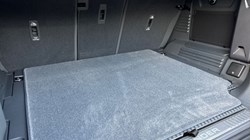 LAND ROVER DEFENDER 4.4 P635 Octa 110 5dr Auto 5116219