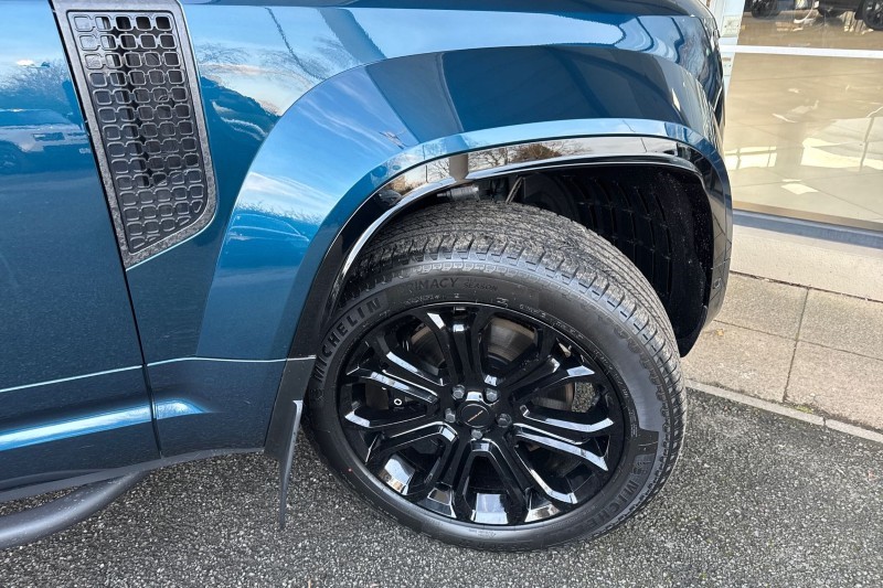  LAND ROVER DEFENDER 4.4 P635 Octa 110 5dr Auto 5116229