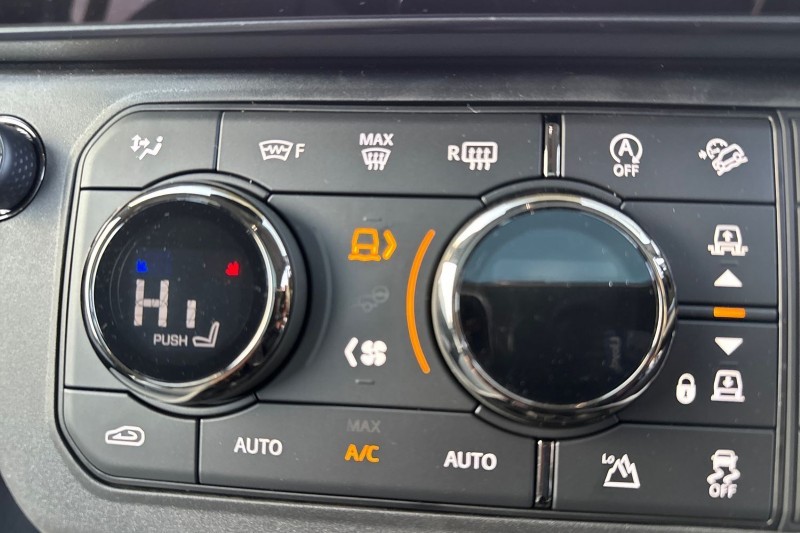  LAND ROVER DEFENDER 4.4 P635 Octa 110 5dr Auto 5116216