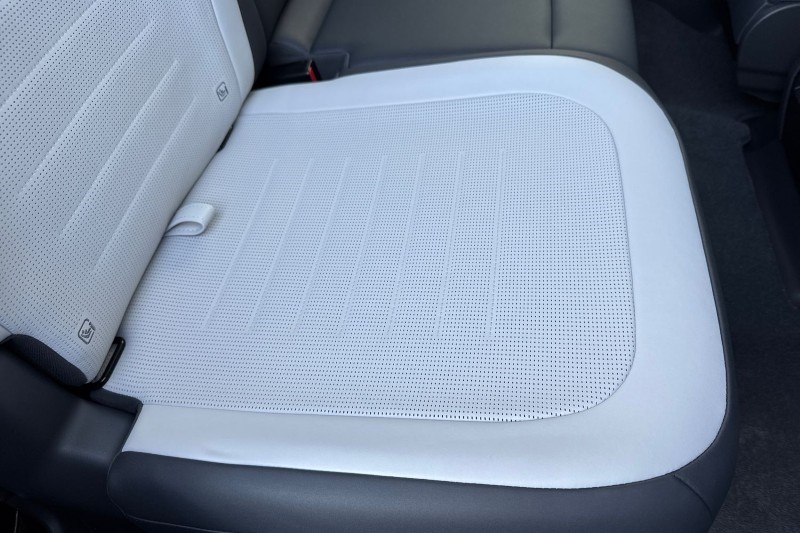  LAND ROVER DEFENDER 4.4 P635 Octa 110 5dr Auto 5116202