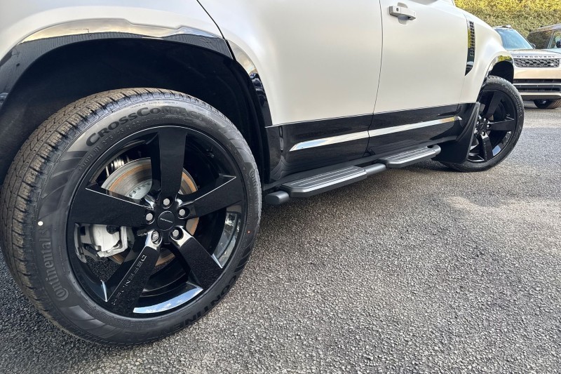  LAND ROVER DEFENDER 3.0 D350 X-Dynamic HSE 110 5dr Auto 5115734