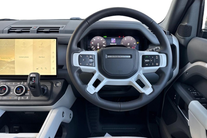  LAND ROVER DEFENDER 3.0 D350 X-Dynamic HSE 110 5dr Auto 5115700