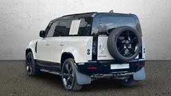 LAND ROVER DEFENDER 3.0 D350 X-Dynamic HSE 110 5dr Auto 5115687