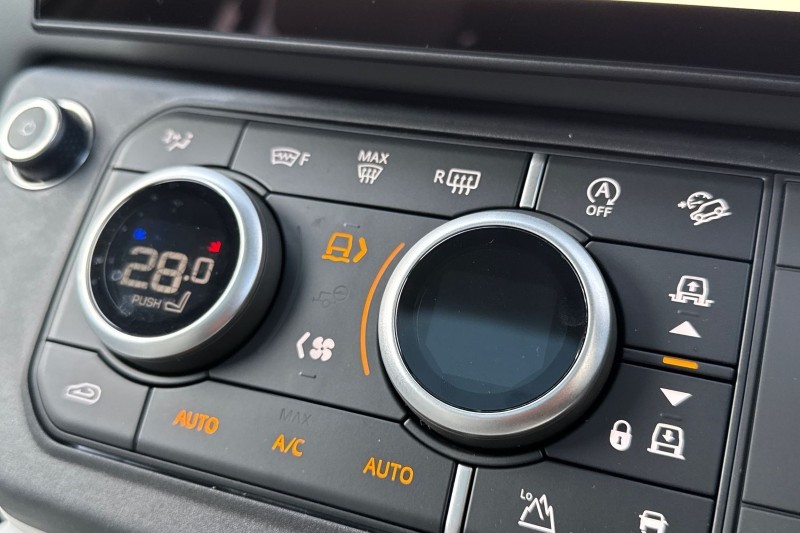  LAND ROVER DEFENDER 3.0 D350 X-Dynamic HSE 110 5dr Auto 5115723