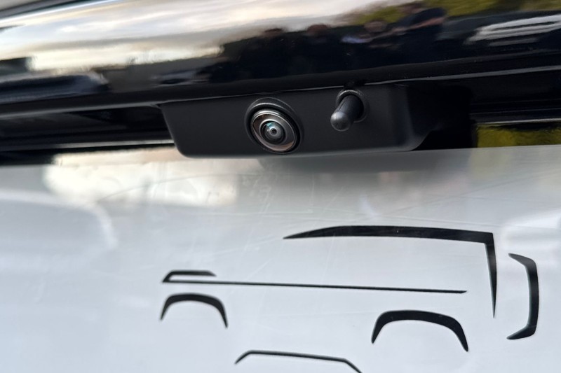  LAND ROVER DEFENDER 3.0 D350 X-Dynamic HSE 110 5dr Auto 5115727