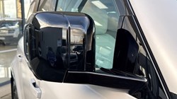 LAND ROVER DEFENDER 3.0 D350 X-Dynamic HSE 110 5dr Auto 5115736