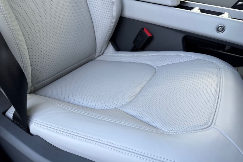  LAND ROVER DEFENDER 3.0 D350 X-Dynamic HSE 110 5dr Auto 5115711