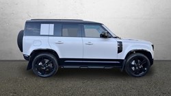 LAND ROVER DEFENDER 3.0 D350 X-Dynamic HSE 110 5dr Auto 5115690