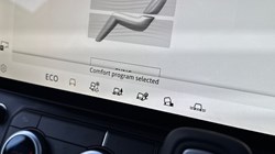 LAND ROVER DEFENDER 3.0 D350 X-Dynamic HSE 110 5dr Auto 5115719