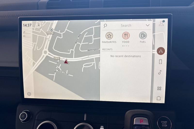  LAND ROVER DEFENDER 3.0 D250 X-Dynamic SE 90 3dr Auto [6 Seat] 5261267