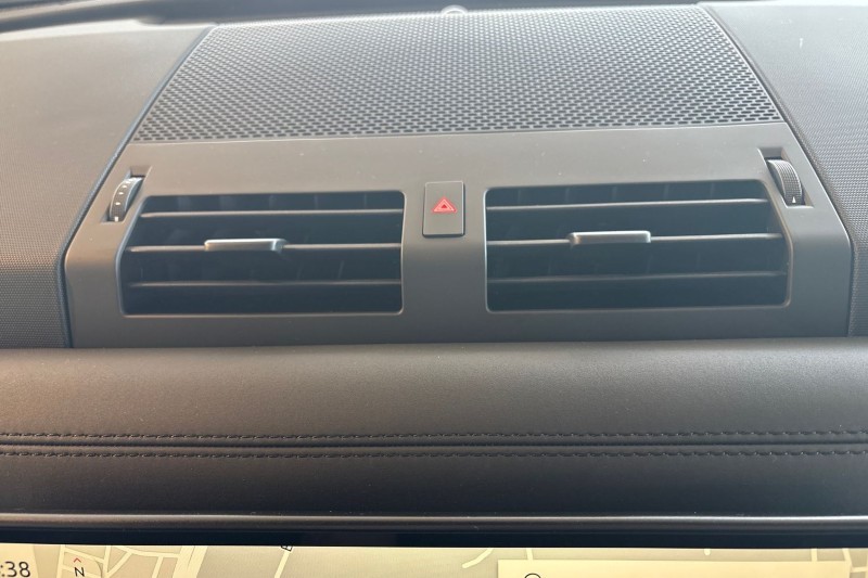  LAND ROVER DEFENDER 3.0 D250 X-Dynamic SE 90 3dr Auto [6 Seat] 5261274