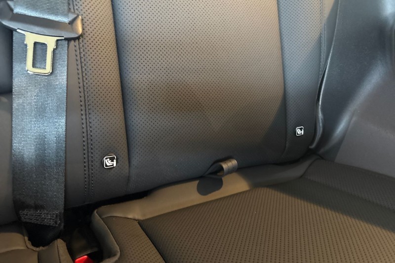  LAND ROVER DEFENDER 3.0 D250 X-Dynamic SE 90 3dr Auto [6 Seat] 5261277