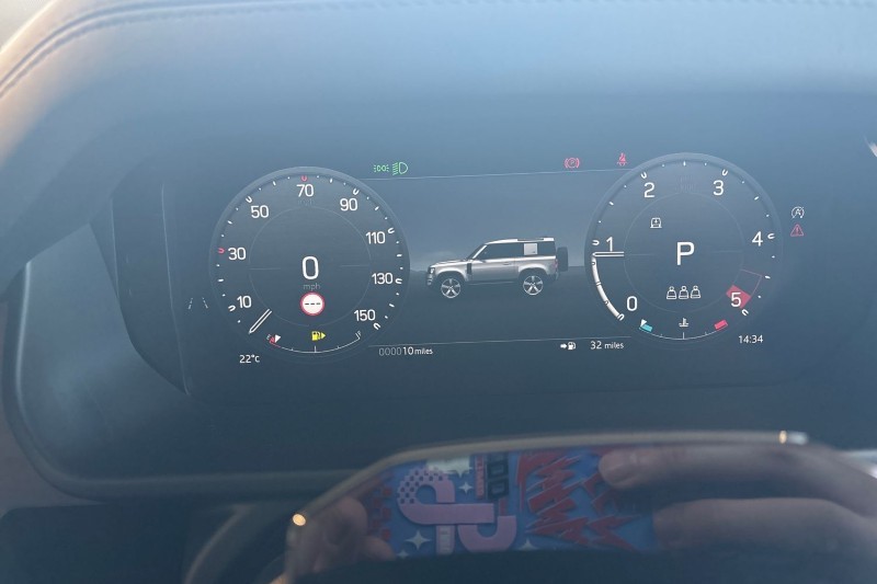  LAND ROVER DEFENDER 3.0 D250 X-Dynamic SE 90 3dr Auto [6 Seat] 5261252