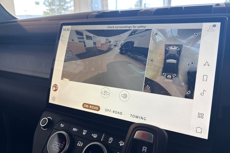  LAND ROVER DEFENDER 3.0 D250 X-Dynamic SE 90 3dr Auto [6 Seat] 5261248