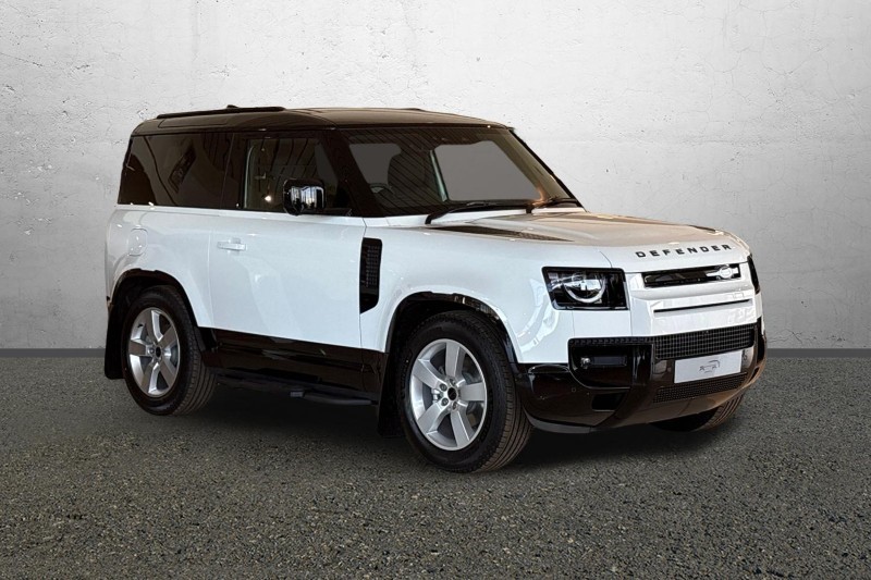  LAND ROVER DEFENDER 3.0 D250 X-Dynamic SE 90 3dr Auto [6 Seat]