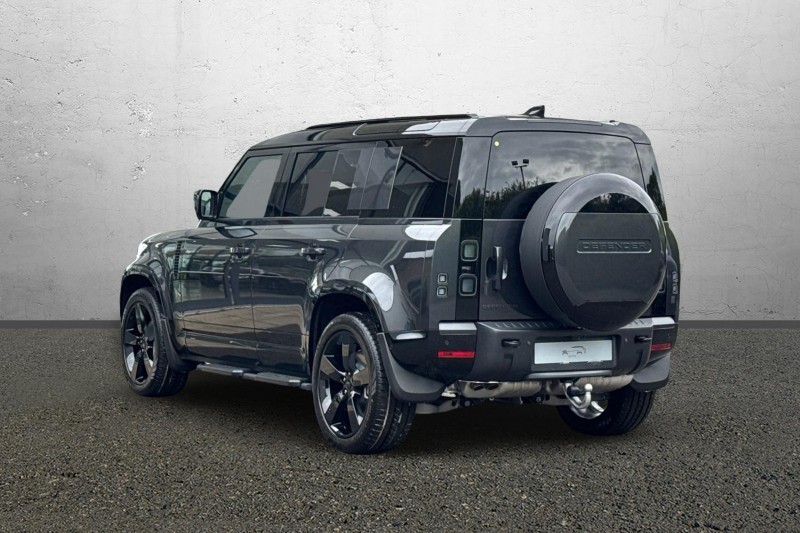  LAND ROVER DEFENDER 3.0 D350 X-Dynamic HSE 110 5dr Auto [7 Seat]