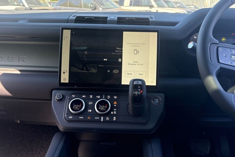  LAND ROVER DEFENDER 3.0 D350 Trophy Edition Keswick 110 5dr Auto 5366557