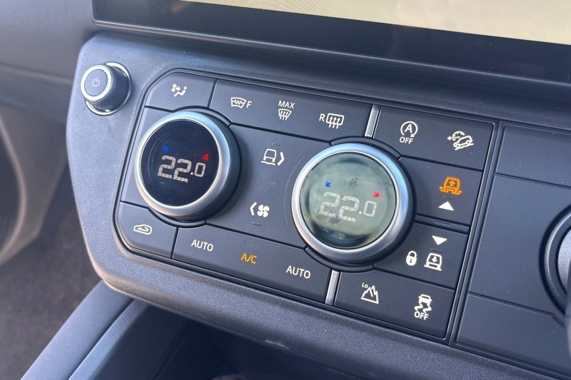  LAND ROVER DEFENDER 3.0 D350 Trophy Edition Keswick 110 5dr Auto 5366579