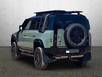LAND ROVER DEFENDER 3.0 D350 Trophy Edition Keswick 110 5dr Auto