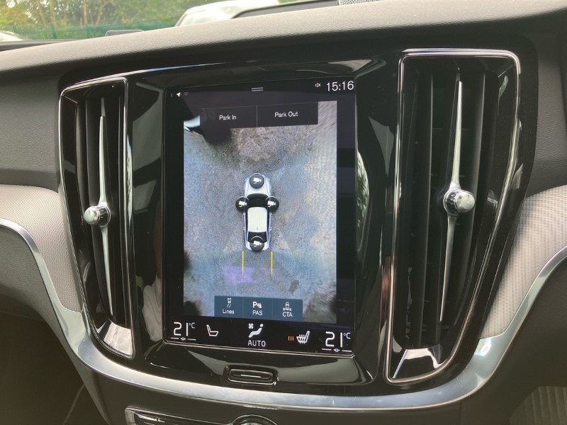2021 (21) VOLVO S60 2.0 T8 Recharge PHEV R DESIGN 4dr AWD Auto 3472516