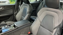 2021 (21) VOLVO S60 2.0 T8 Recharge PHEV R DESIGN 4dr AWD Auto 3472524