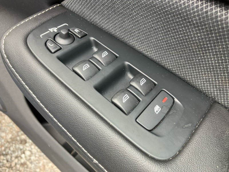 2021 (21) VOLVO S60 2.0 T8 Recharge PHEV R DESIGN 4dr AWD Auto 3472505