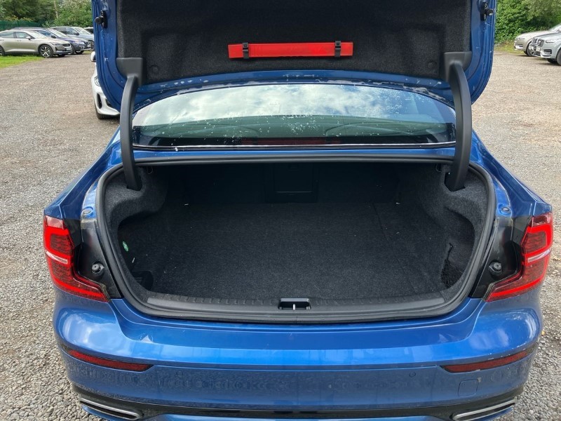 2021 (21) VOLVO S60 2.0 T8 Recharge PHEV R DESIGN 4dr AWD Auto 3472526