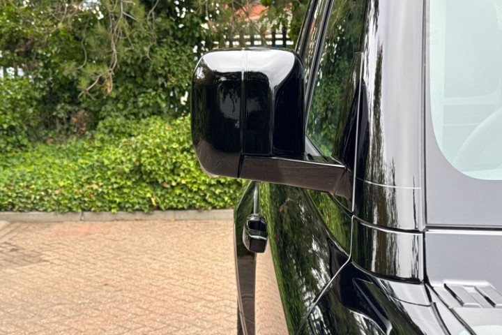  LAND ROVER DEFENDER 4.4 P635 Octa Black 110 5dr Auto 5866885