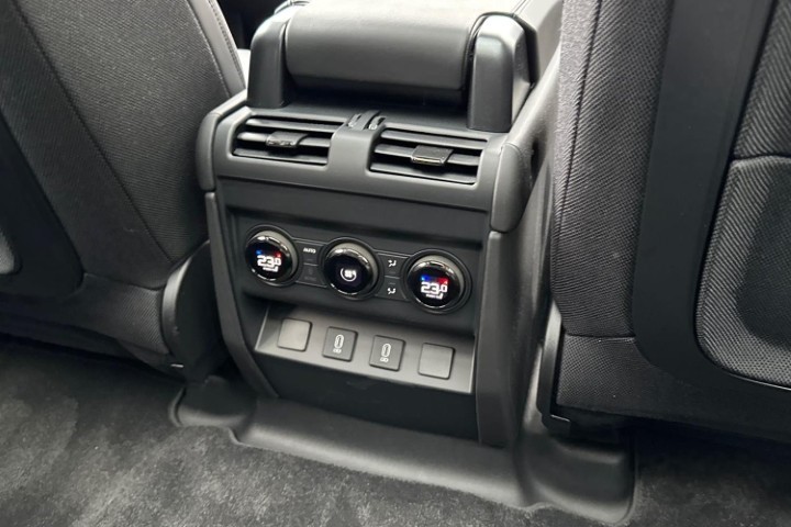  LAND ROVER DEFENDER 4.4 P635 Octa Black 110 5dr Auto 5866849