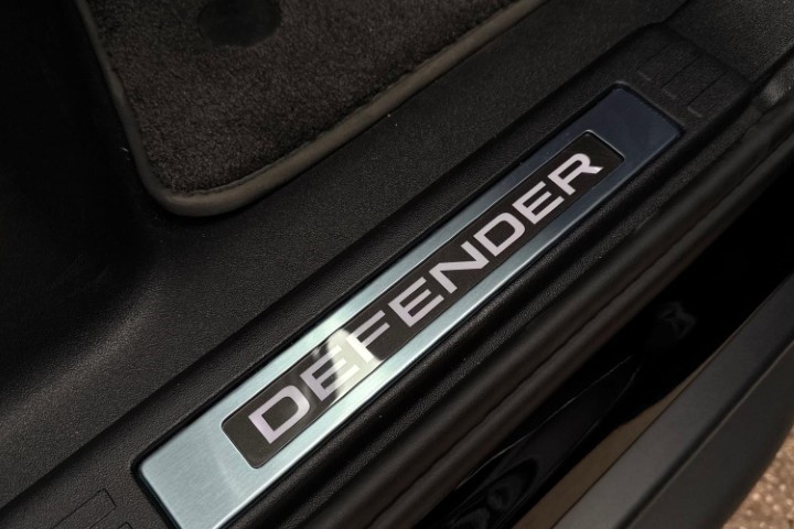  LAND ROVER DEFENDER 4.4 P635 Octa Black 110 5dr Auto 5866873